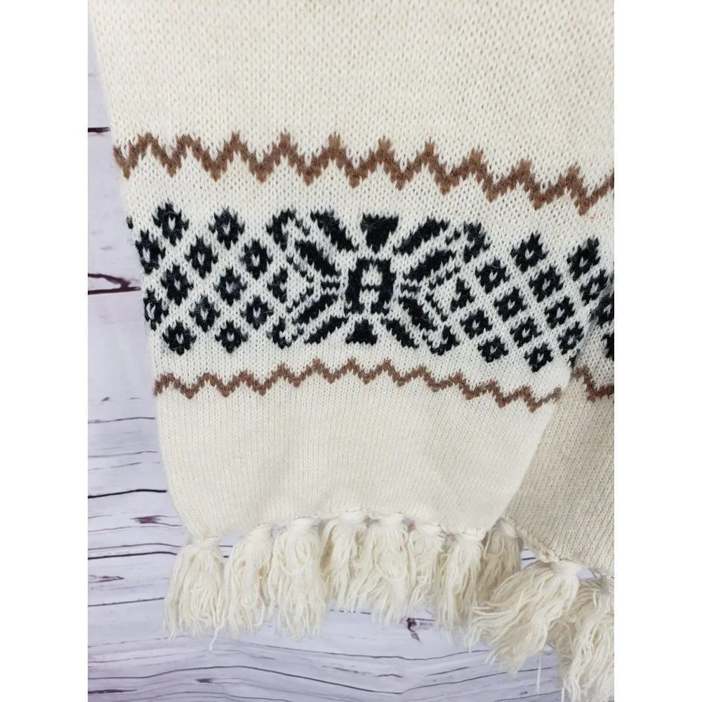 Etienne Aigner Acrylic snowflake knit white scarf  ski winter warm vintage‎